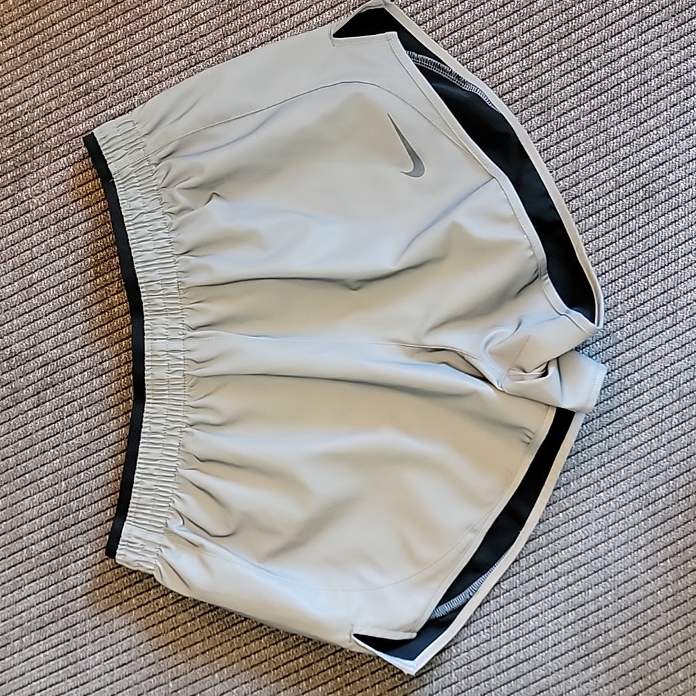 Women's Nike Reflective Silver Running  Shorts Sz Small
